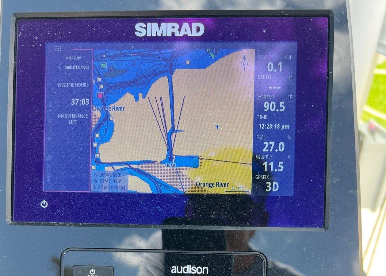 Стоимость яхты 2022 Barletta Corsa 25UC