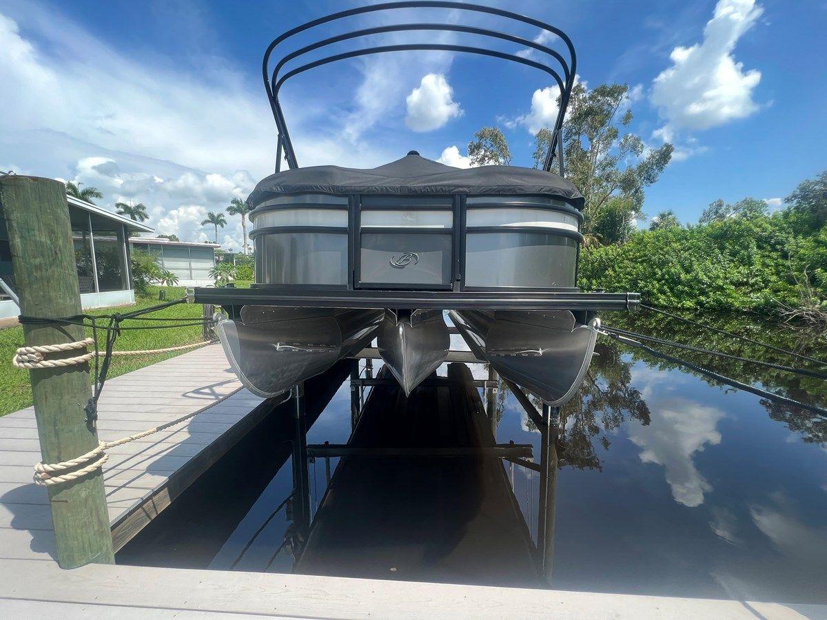 Лучшая цена на 2022 Barletta Corsa 25UC - BARLETTA