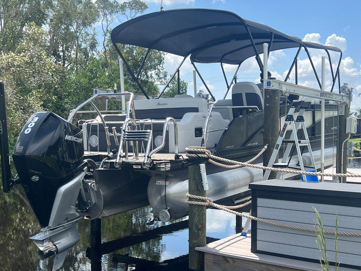 Лучшие предложения покупки яхты 2022 Barletta Corsa 25UC - BARLETTA