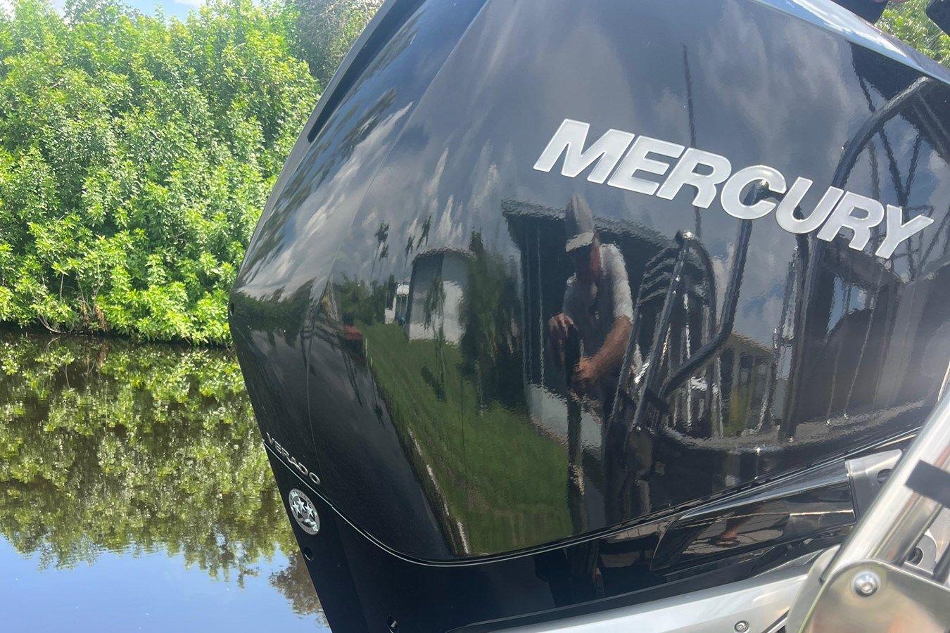 Продажа яхты 2022 Barletta Corsa 25UC 27