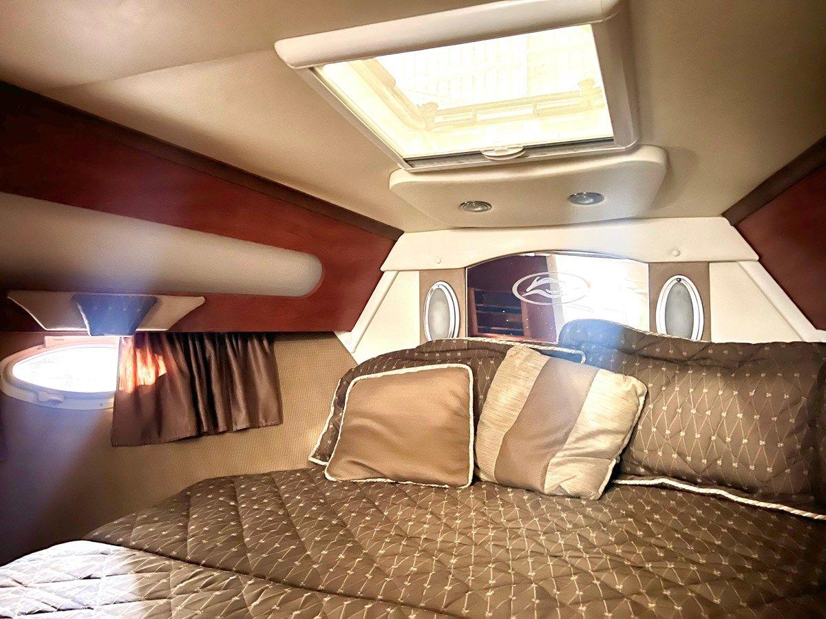 Купить 2008 Rinker 350 Express Cruiser 2008