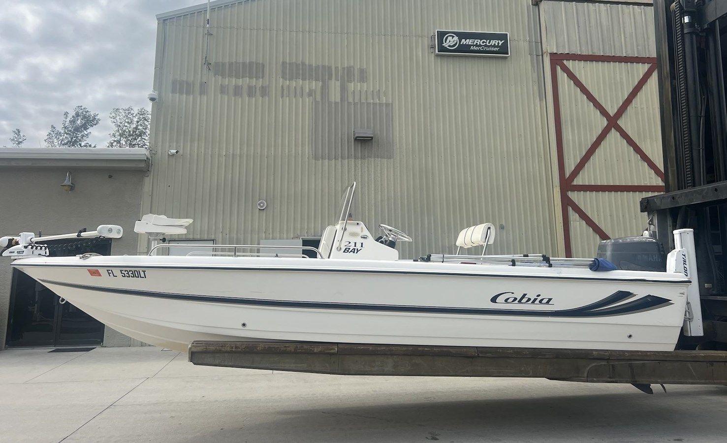 2002 Cobia 211 Bay Boat - COBIA price