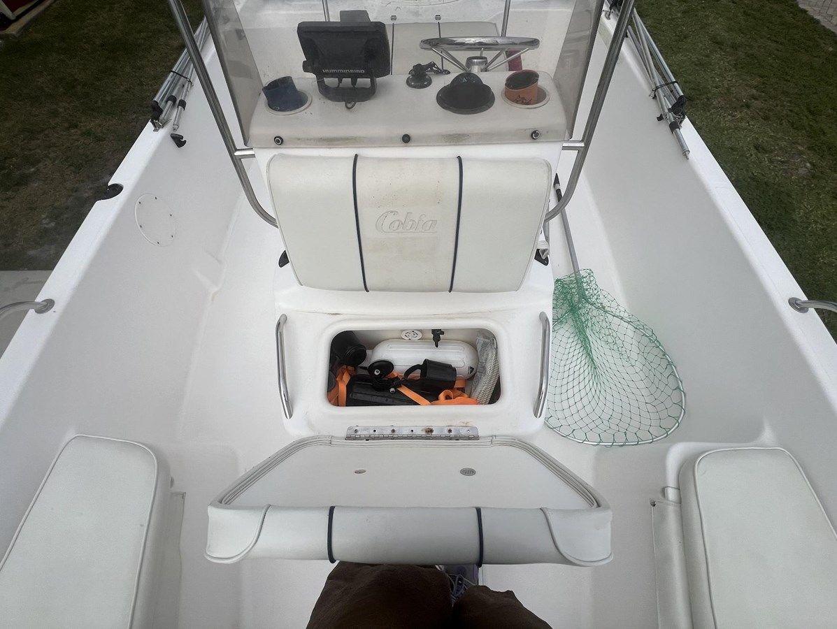 Buy a 2002 Cobia 211 Bay Boat 2002 at Shestakov Yacht Sales