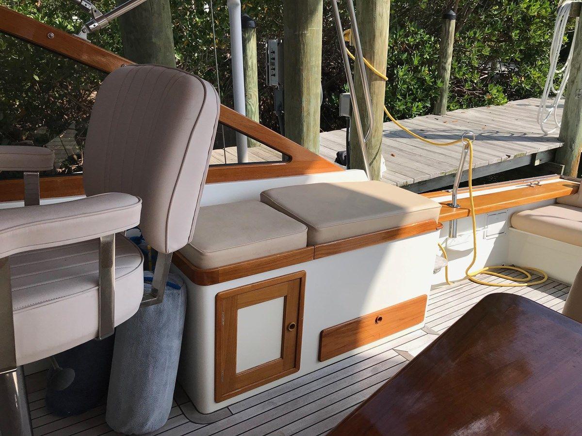 Buy a 1999 Little Harbor 38 Whisper Jet 1999 at Shestakov Yacht Sales