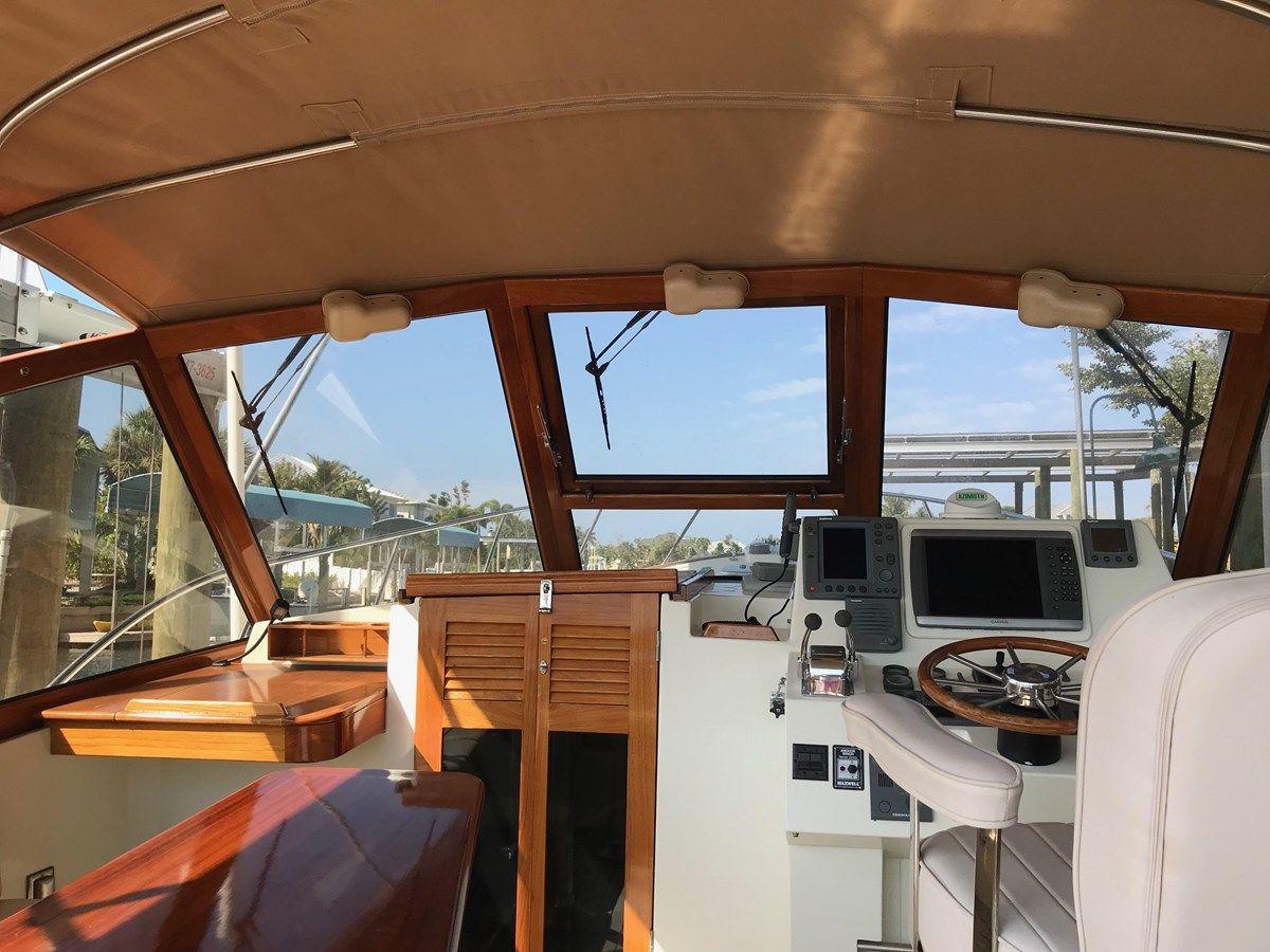 the best price on 1999 Little Harbor 38 Whisper Jet 38