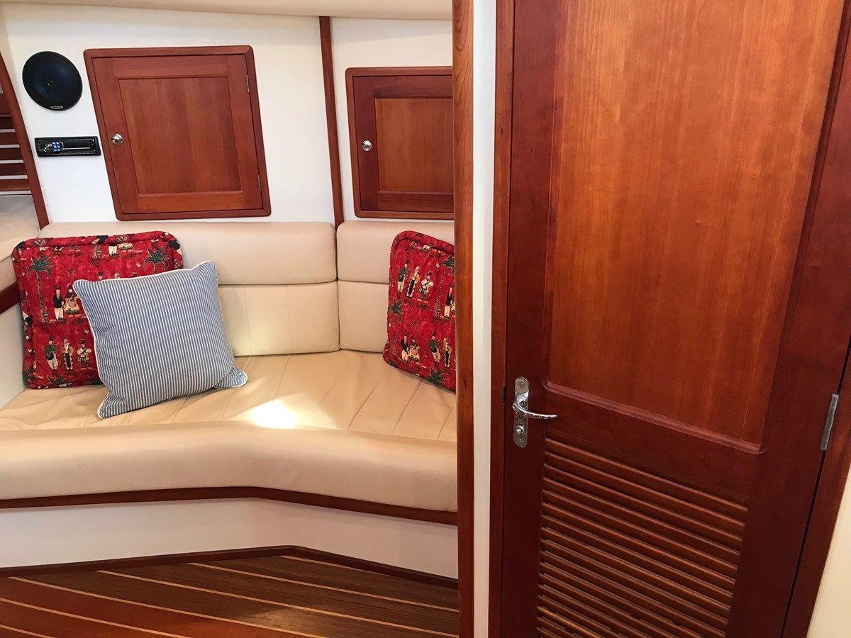 1999 Little Harbor 38 Whisper Jet - LITTLE HARBOR yacht sale