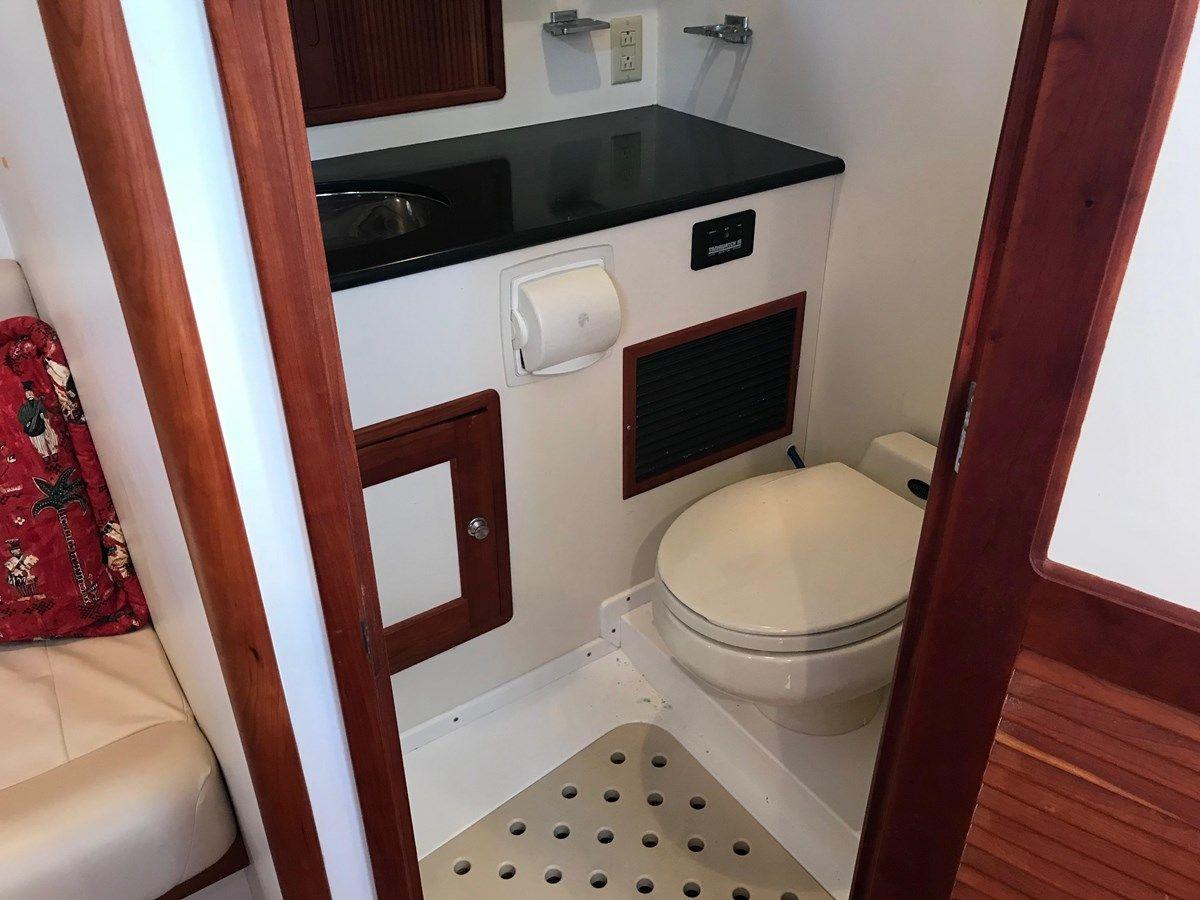 1999 Little Harbor 38 Whisper Jet 38 yacht sale