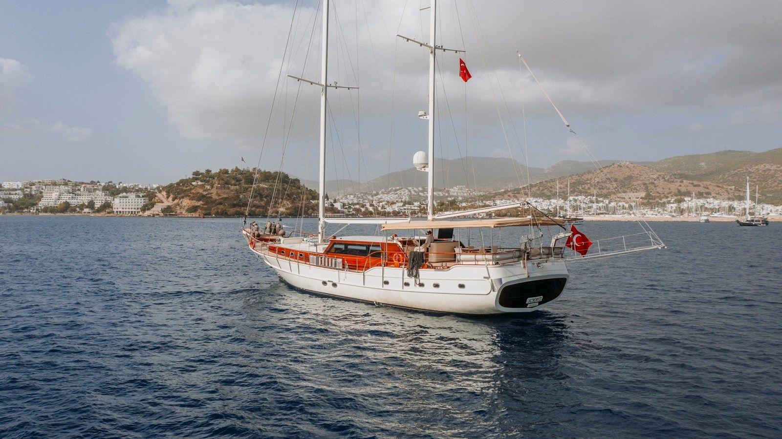 the best price on 30 M GULET
