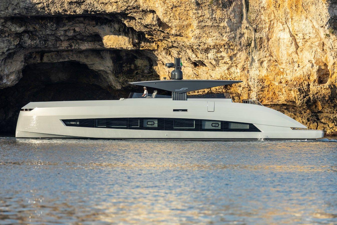 MANDAYACHT S07 SPIDER - MANDA YACHTS
