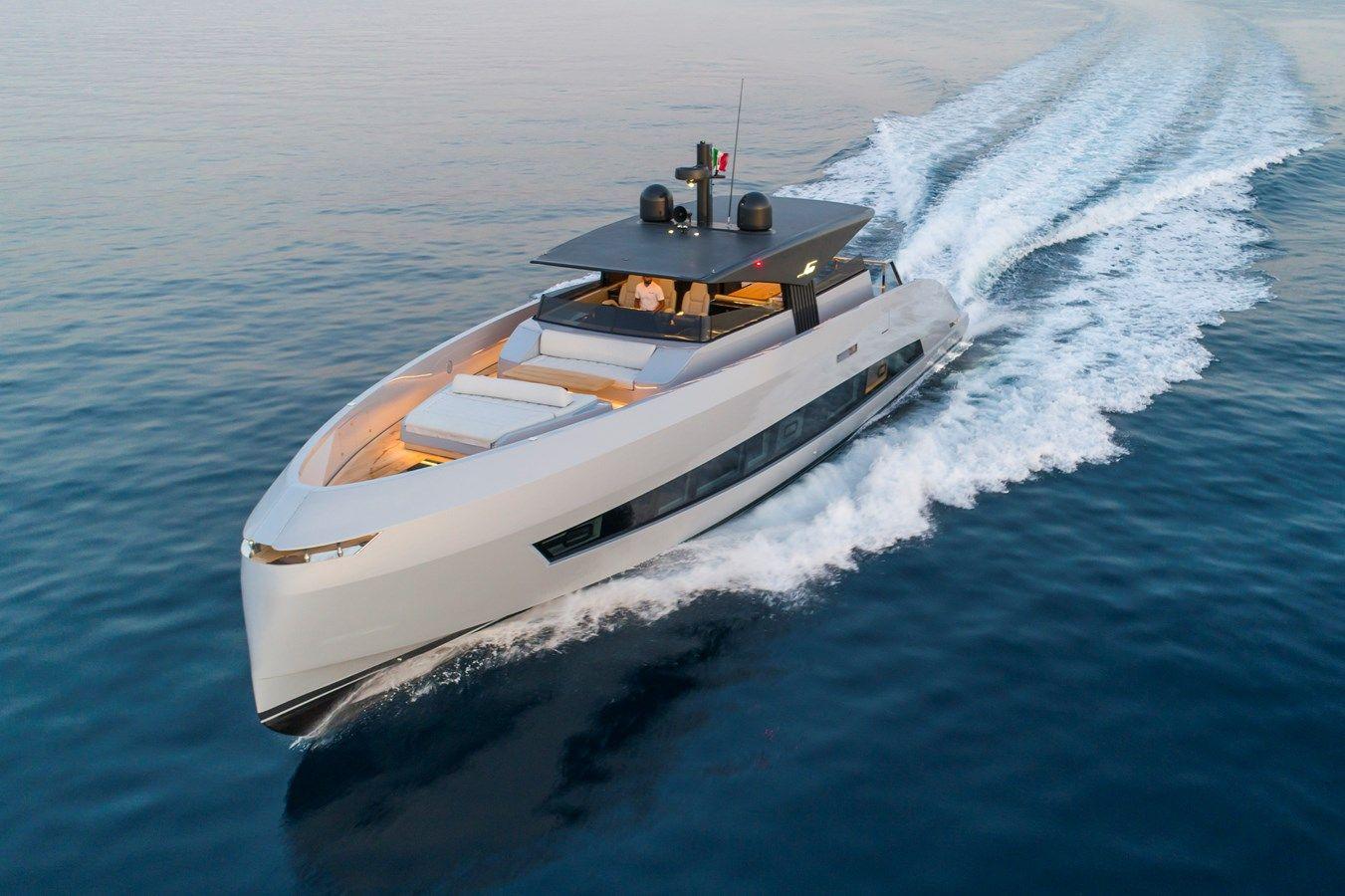 MANDAYACHT S07 SPIDER 70