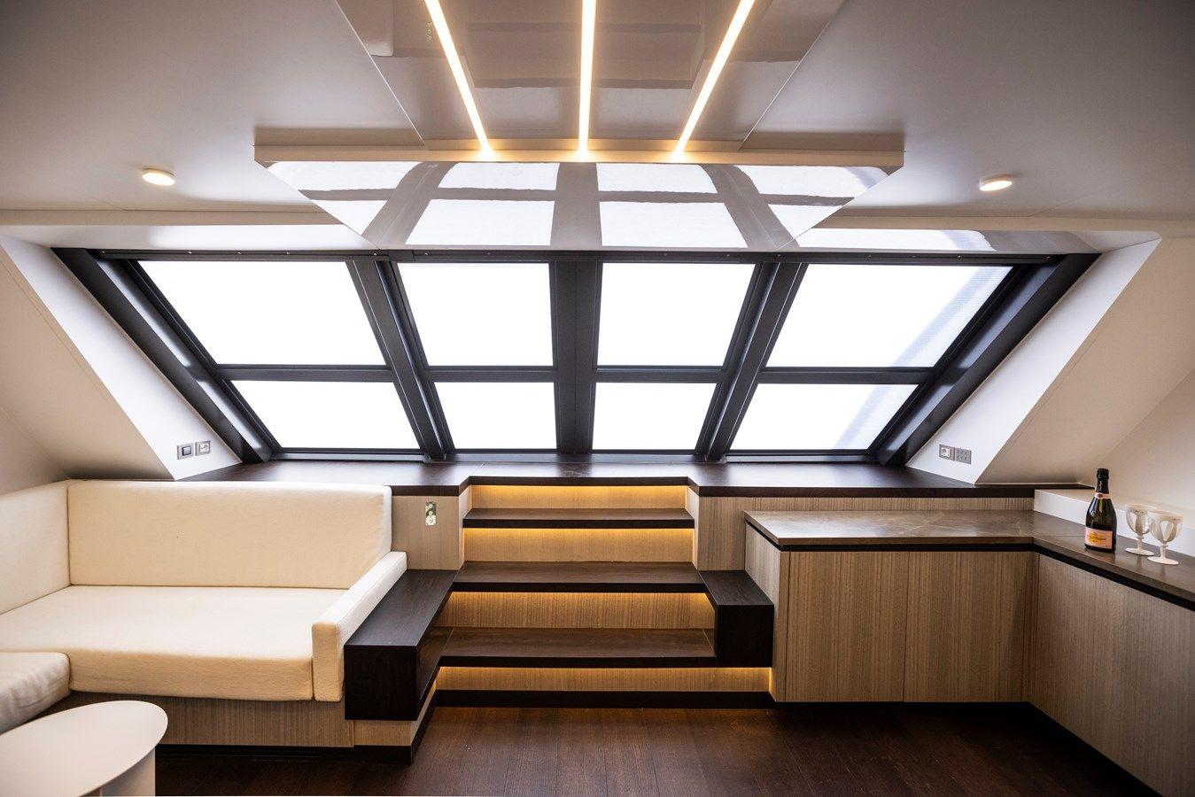 Лучшая цена на MANDAYACHT S07 SPIDER 70