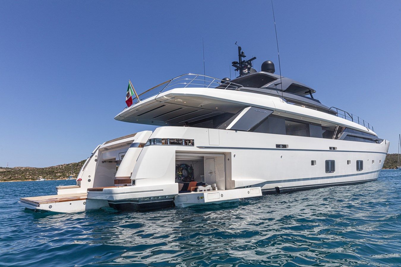 BLUE ANGEL - Sanlorenzo yacht sale