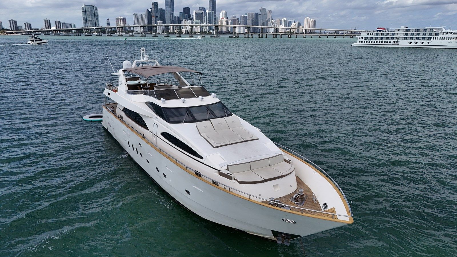 AZIMUT 100 2006 price