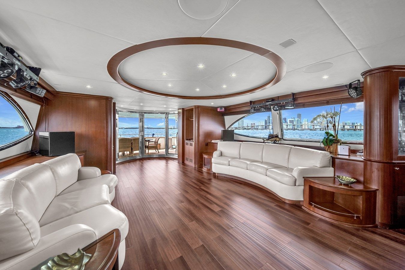 best yacht sales deals AZIMUT 100 2006