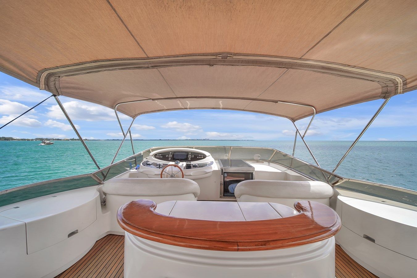 AZIMUT 100 100