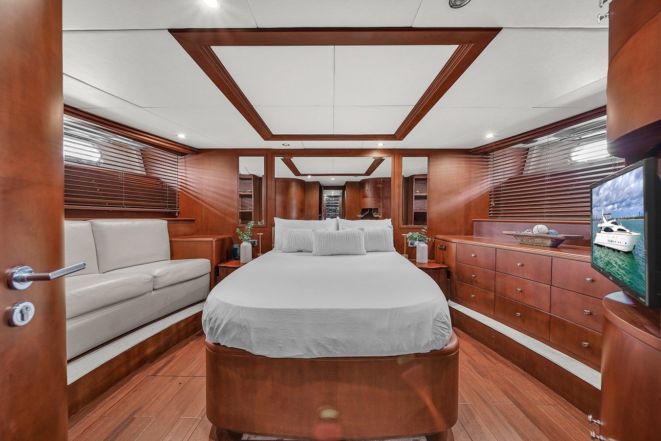 best yacht sales deals AZIMUT 100 100