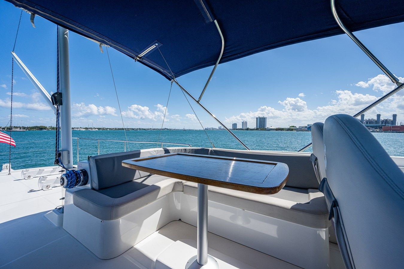 the best price on DON'T WAKE ME - Beneteau