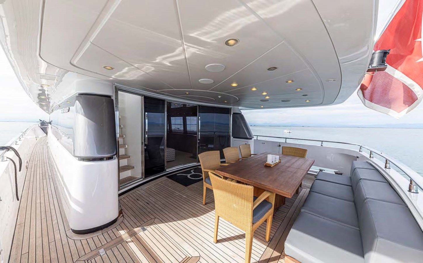 the best price on TAURO - Sanlorenzo