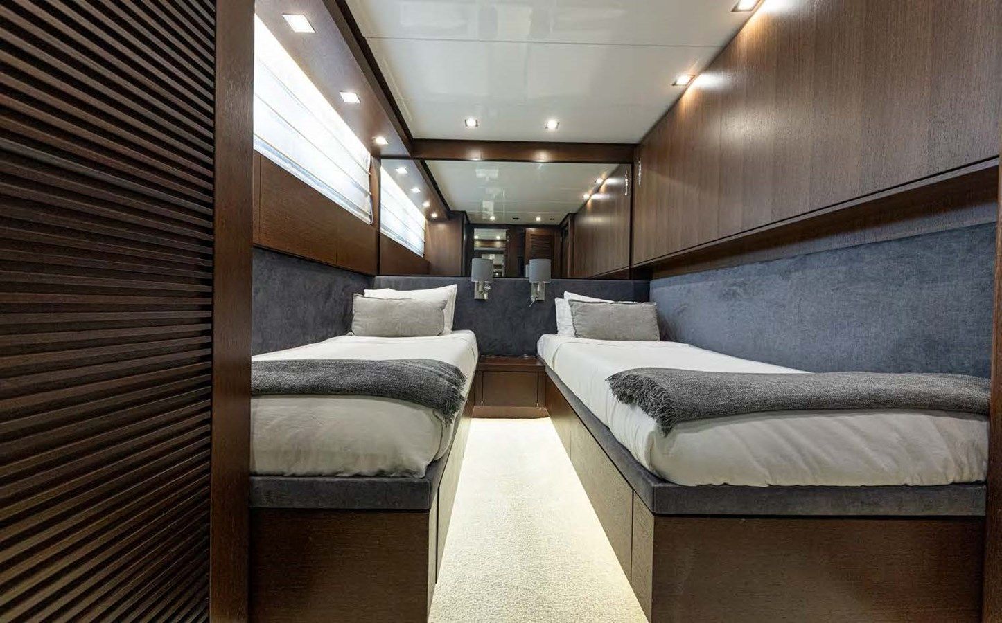 the best price on TAURO