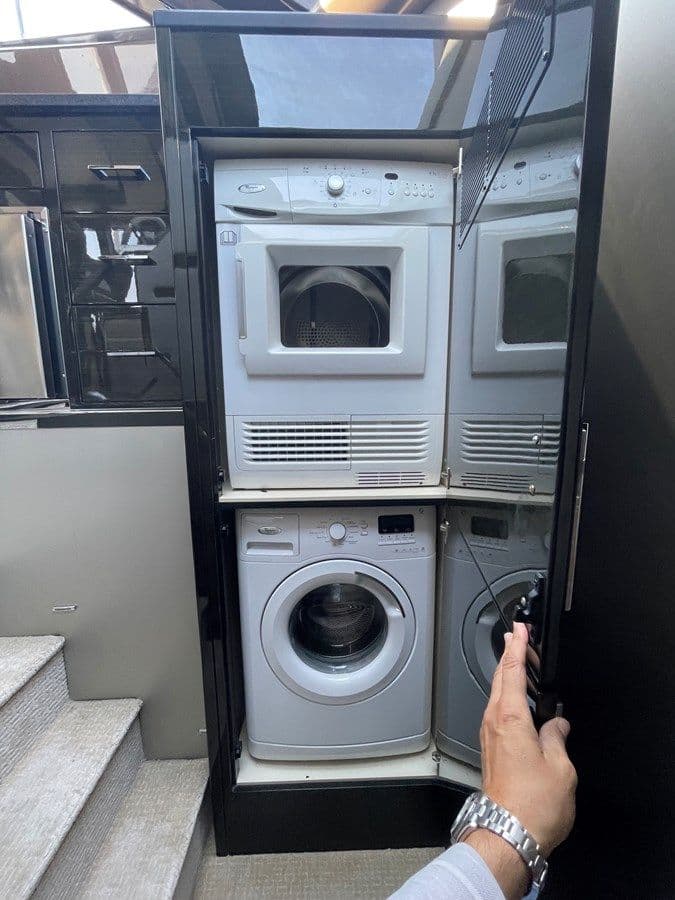 FNN Marquis 630 Sport Yacht price