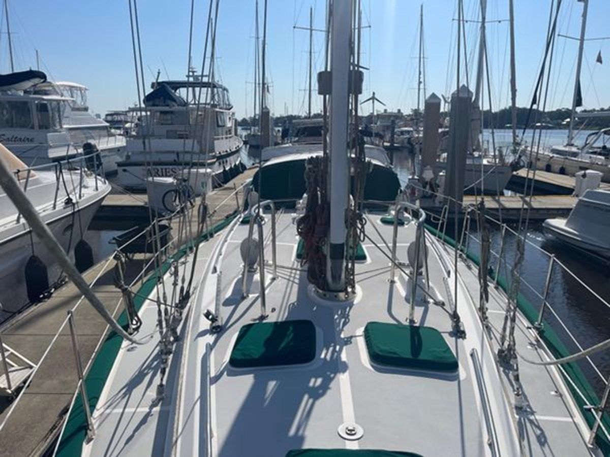 the best price on Emerald 47 AC Plan B