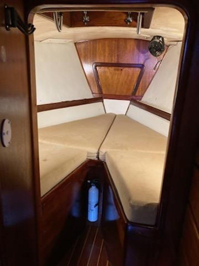 the best price on 1969 Spencer 44 CC