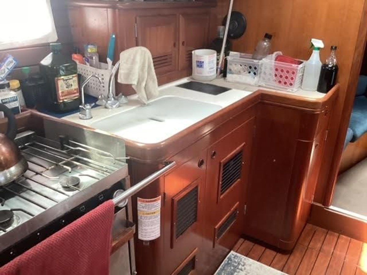 2000 Beneteau Oceanis 461 46