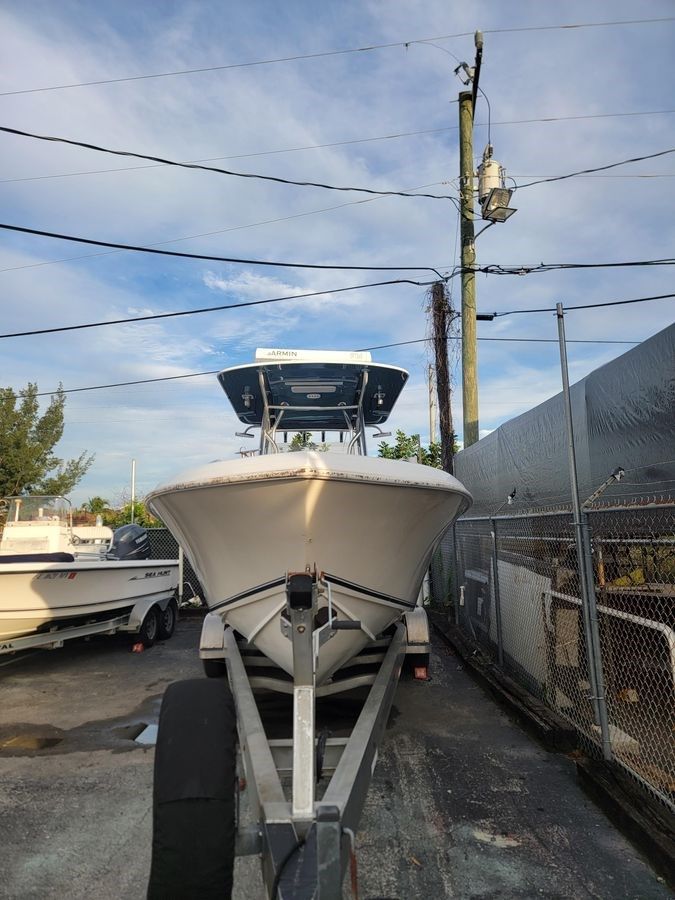 best yacht sales deals 2013 Bluewater Sportfishing 2550