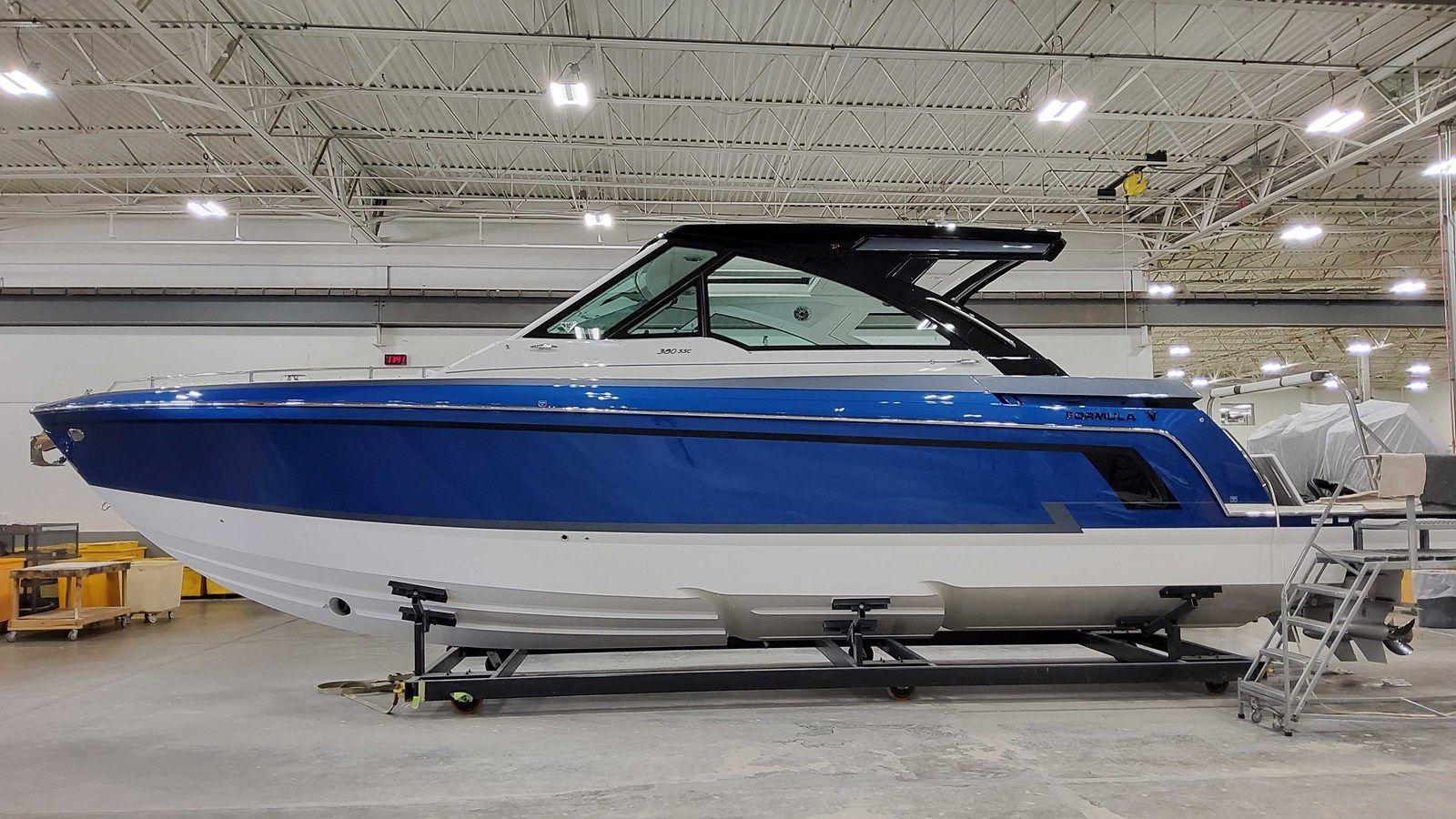Buy a Four Play 380SSC at Shestakov Yacht Sales
