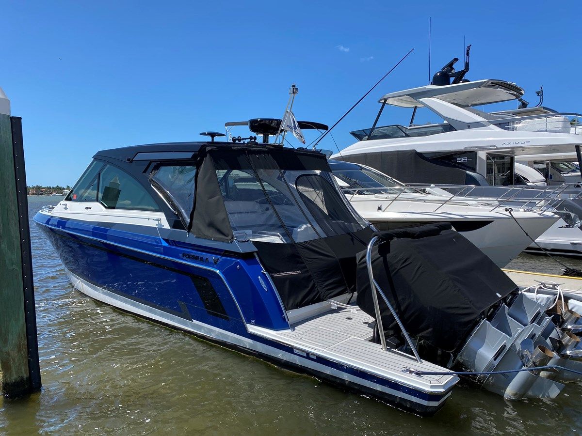Buy a yacht Four Play 380SSC
