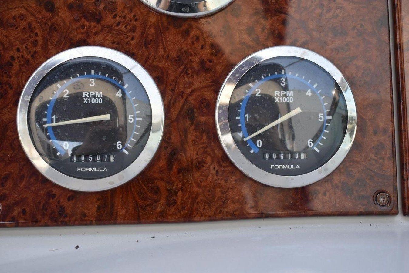 Buy a yacht Commission Based 37