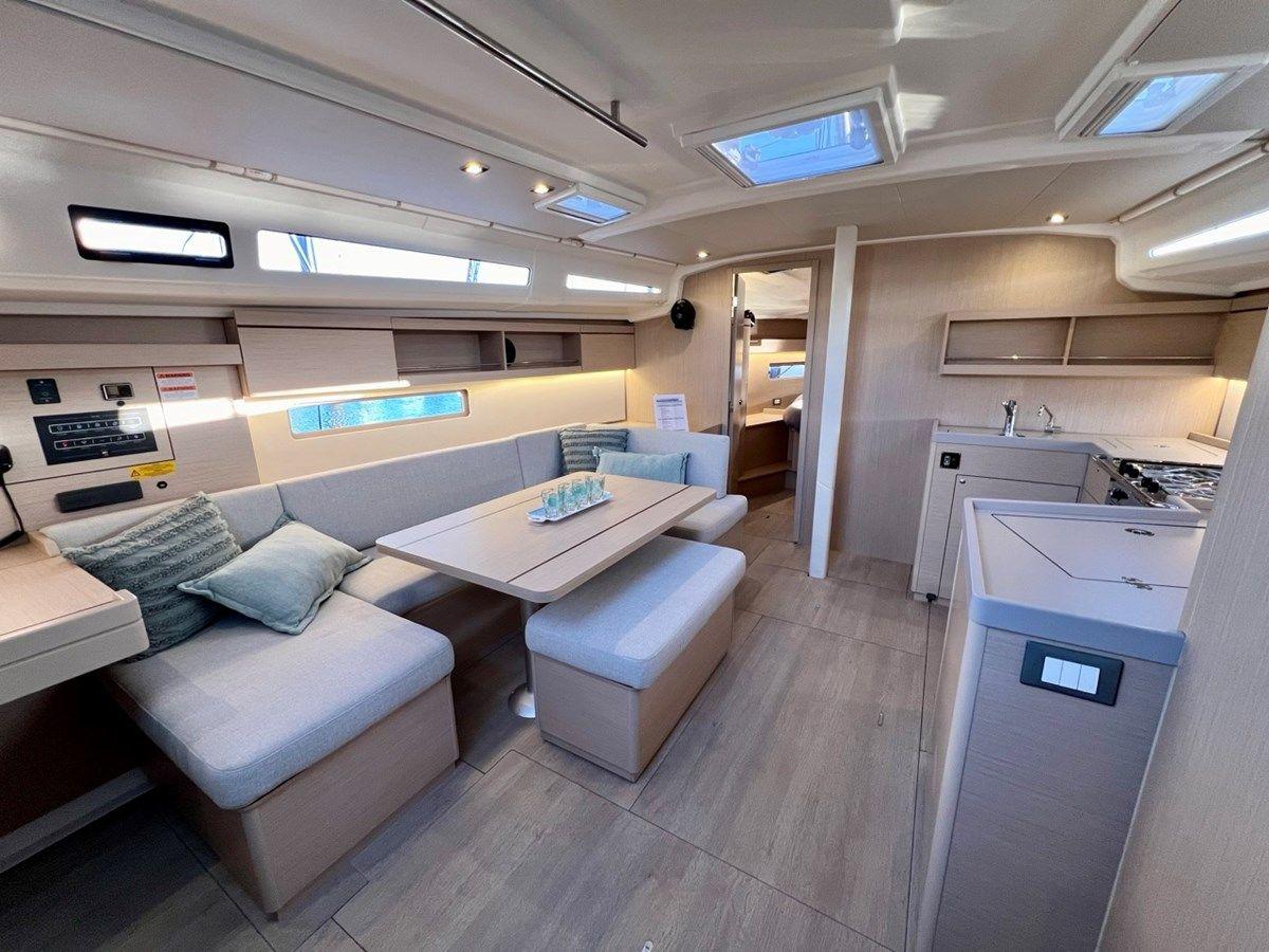 Buy a yacht Oceanis 40.1 - Beneteau