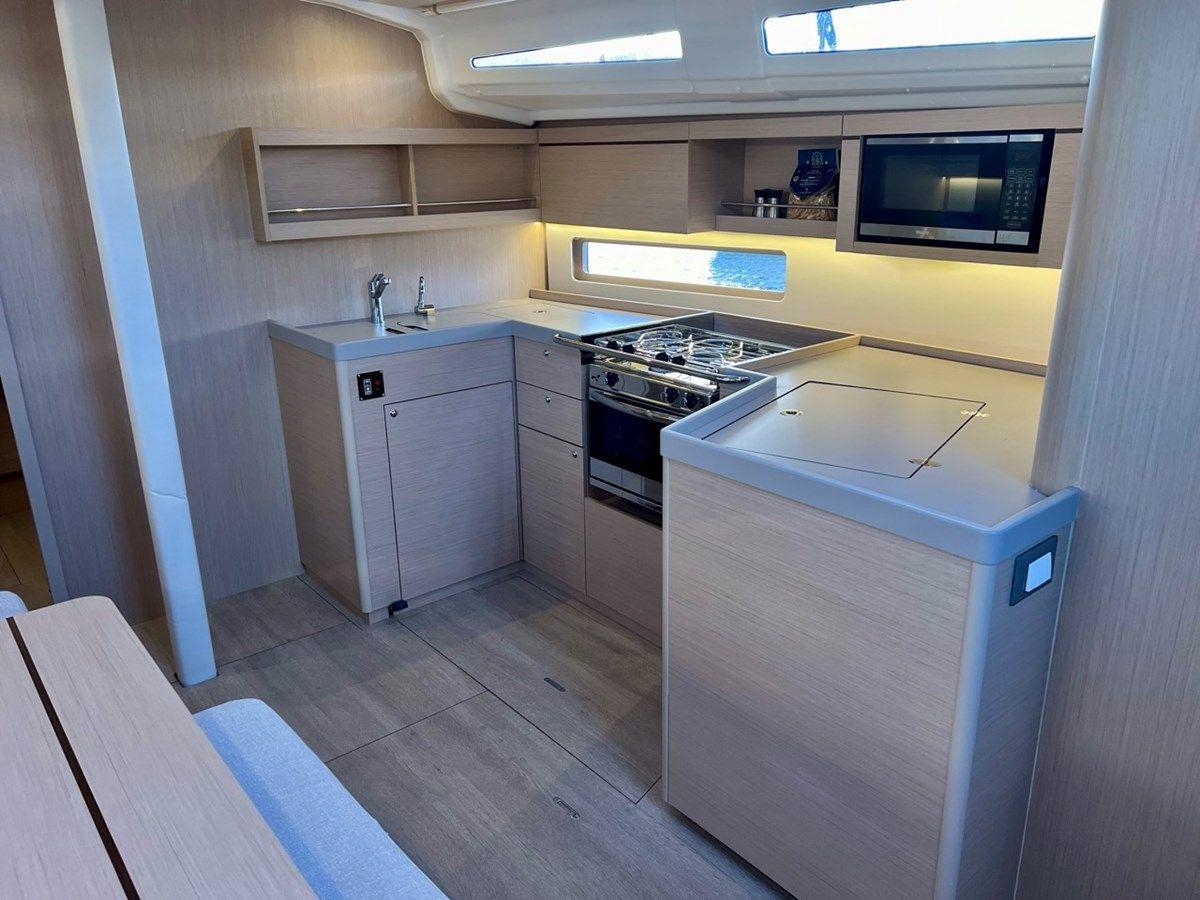 the best price on Oceanis 40.1 2023