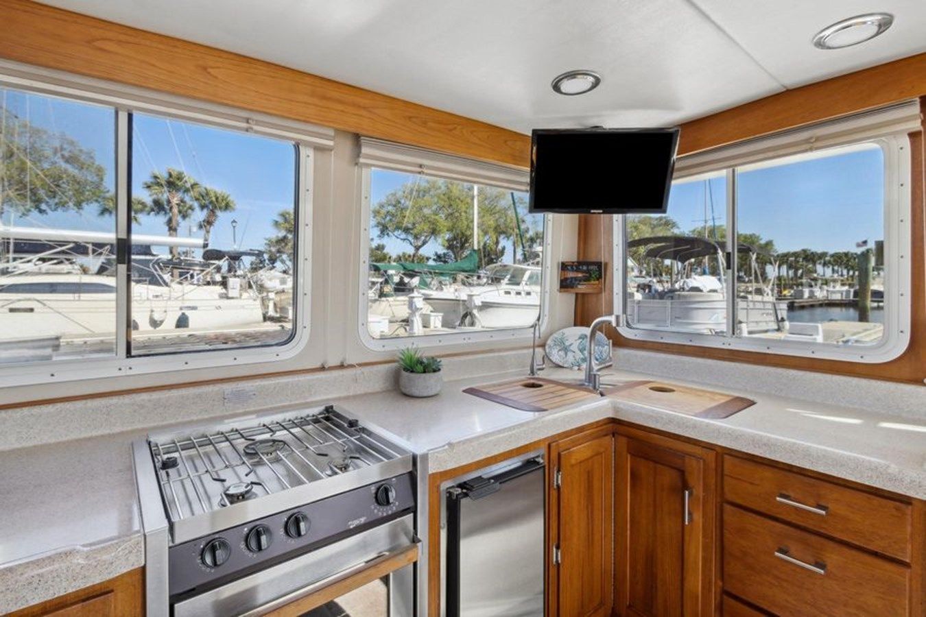 2003 American Tug 34