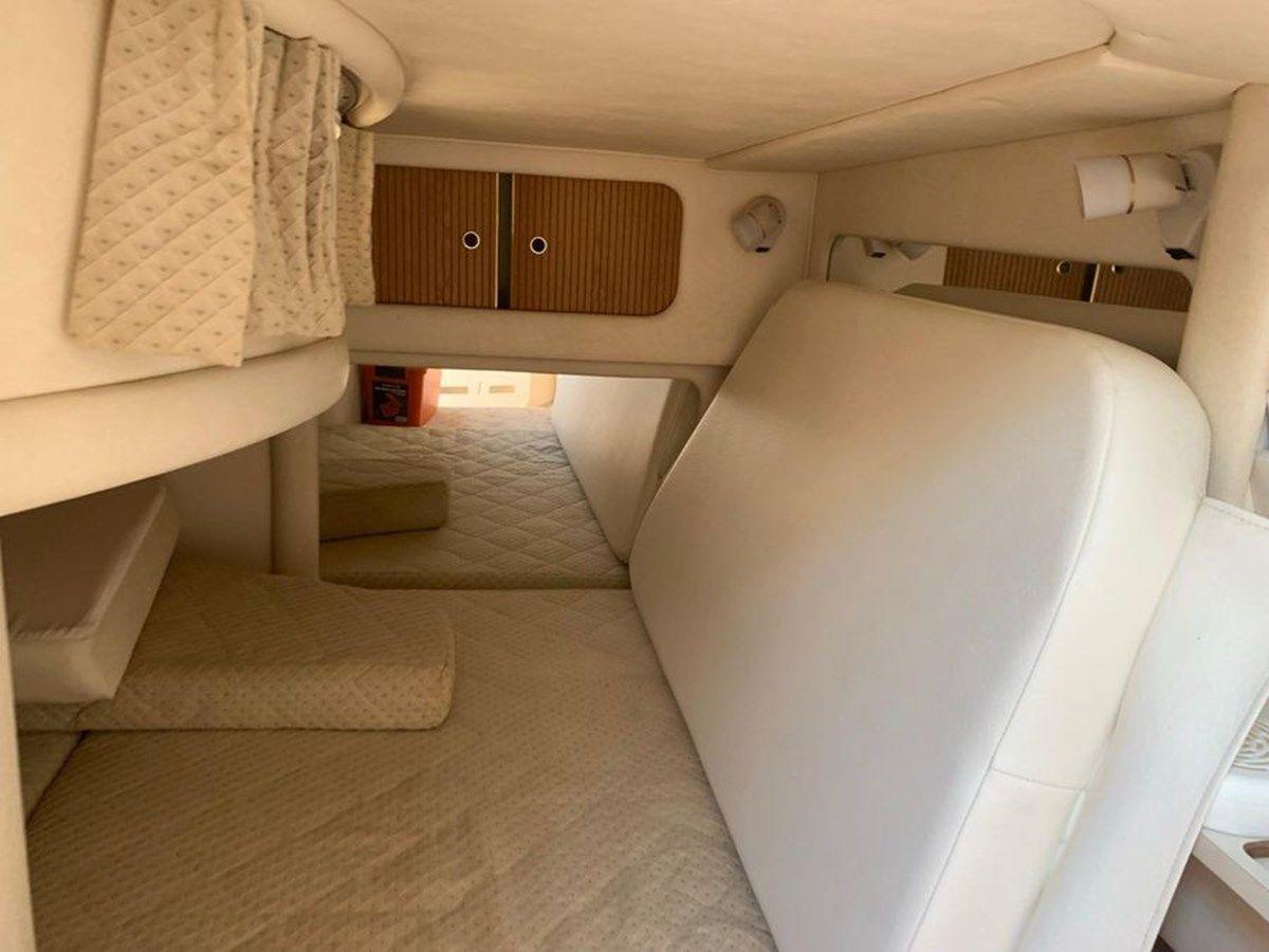 Buy a 1997 Sea Ray 290 Sundancer 1997 at Shestakov Yacht Sales