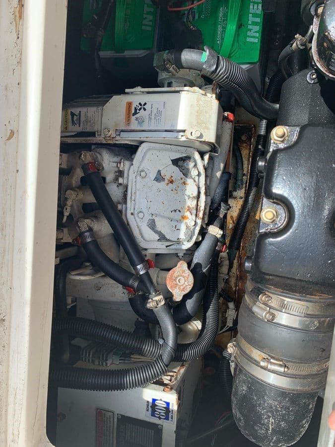 1997 Sea Ray 290 Sundancer 34