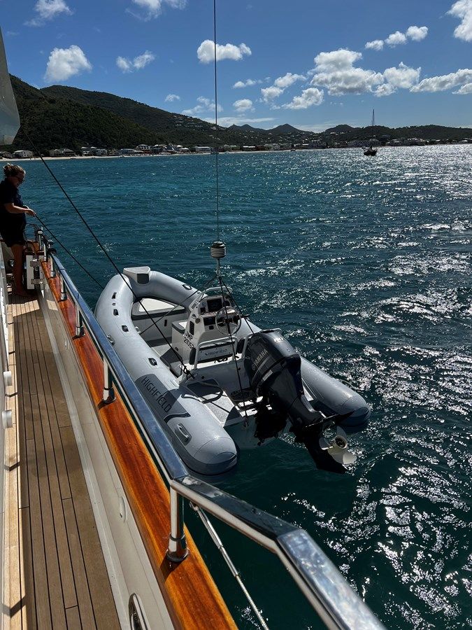 the best price on KOKO 2006