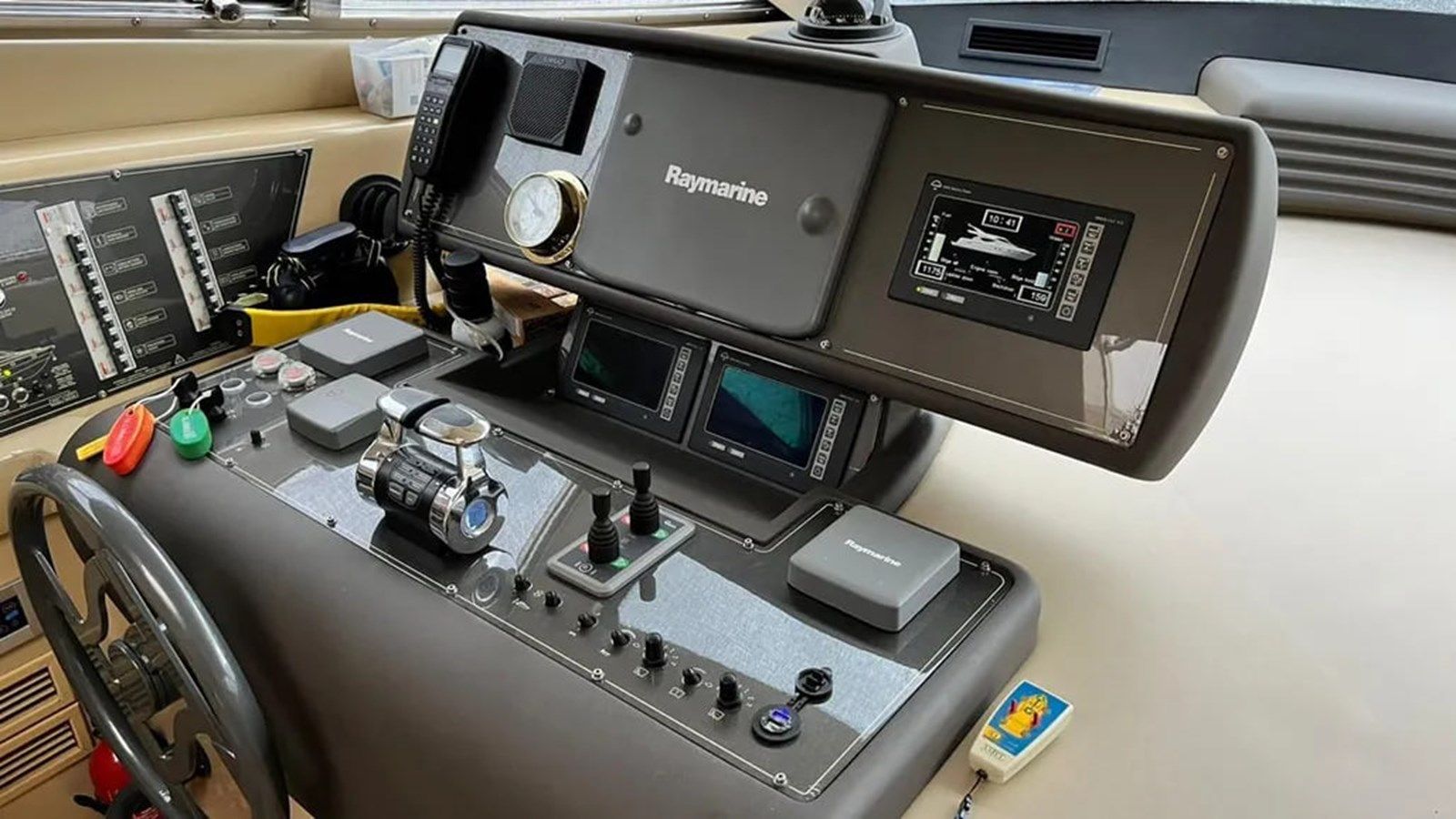 Стоимость яхты Liza