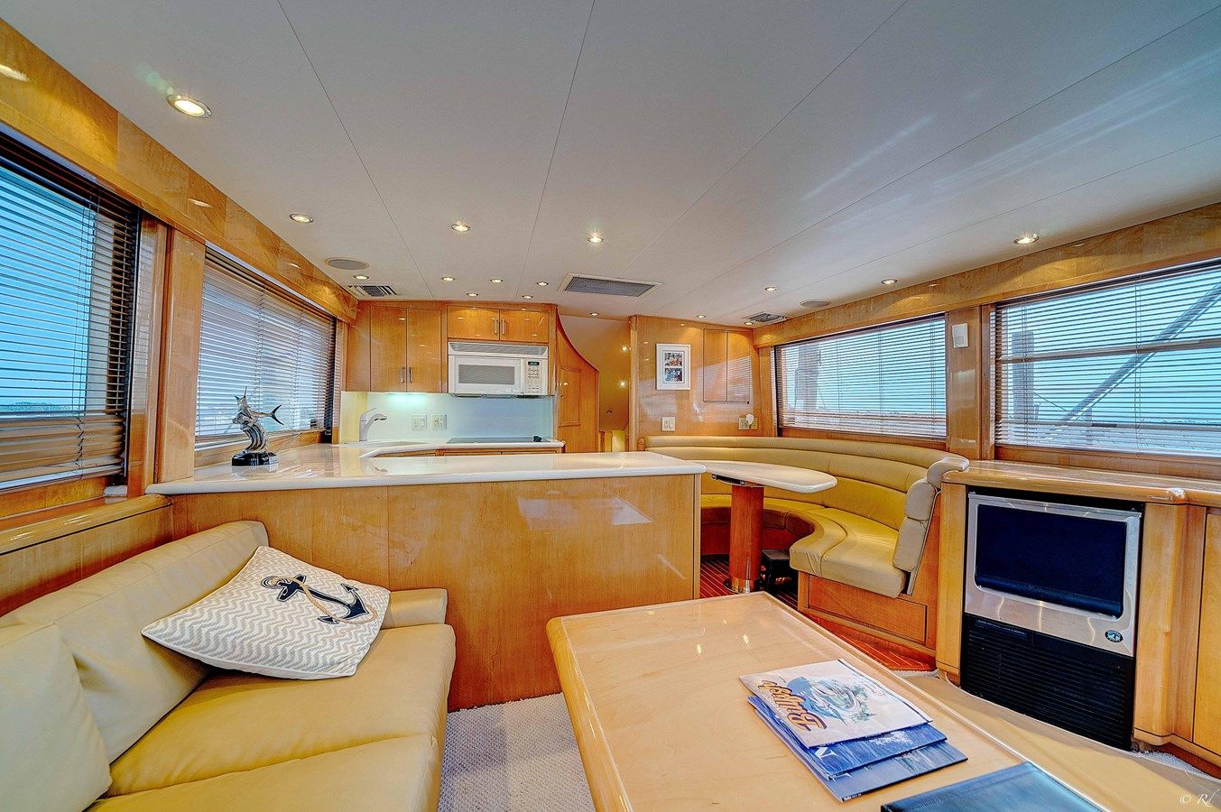 Buy a yacht Five Star