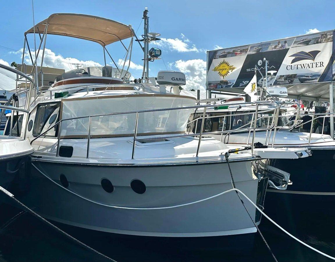 2026 Ranger Tugs R-29 CB Luxury Edition - Jensen Beach, FL - RANGER TUGS price