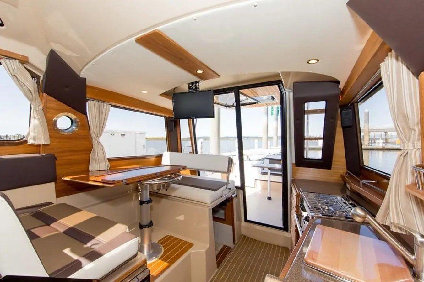 best yacht sales deals 2026 Ranger Tugs R-29 CB Luxury Edition - Jensen Beach, FL 29