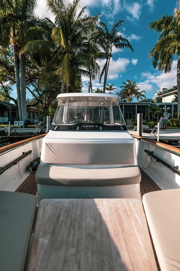 Buy a yacht Next 38 Open