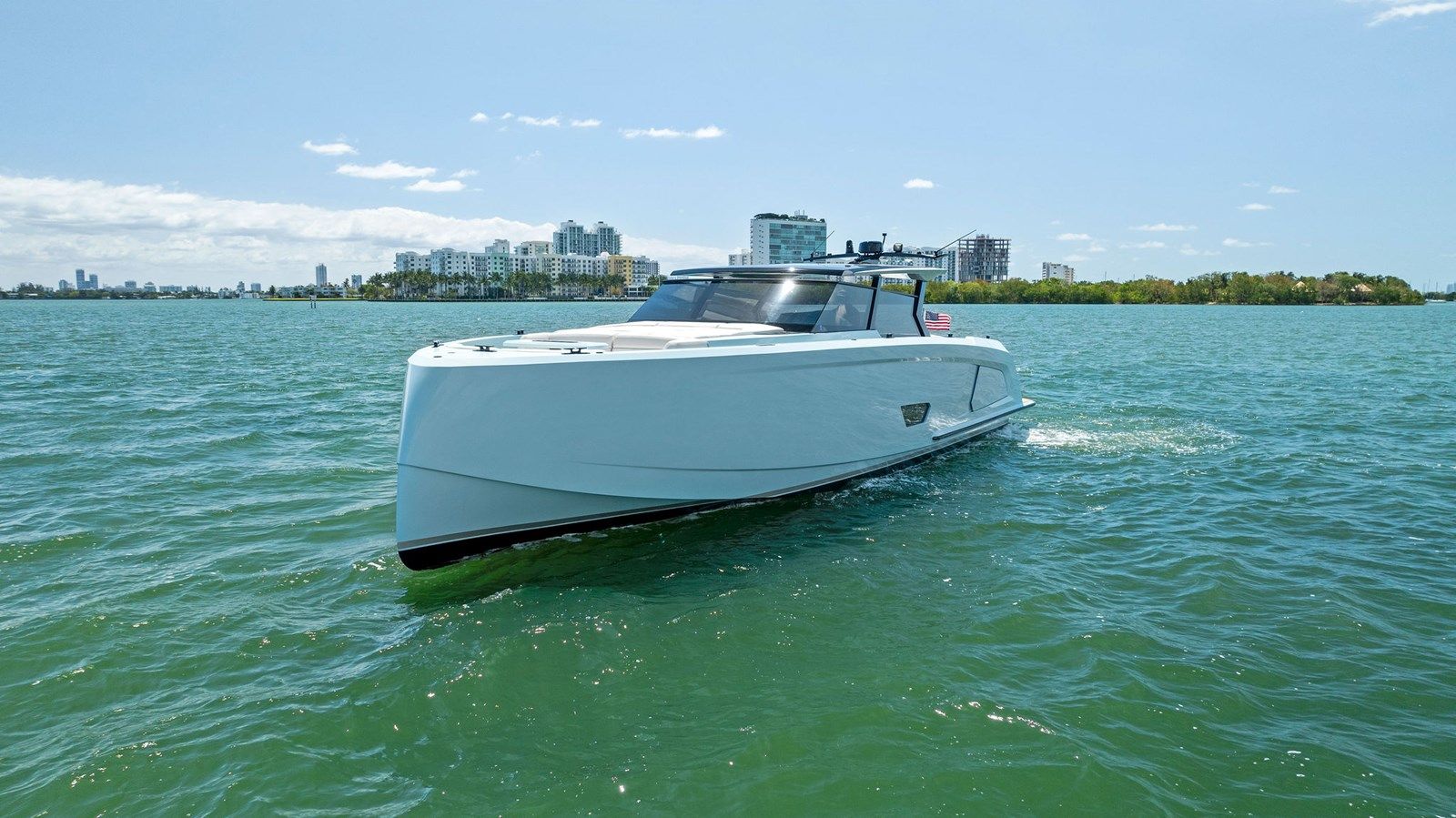 Buy a Shaloha - VANQUISH YACHTS at Shestakov Yacht Sales