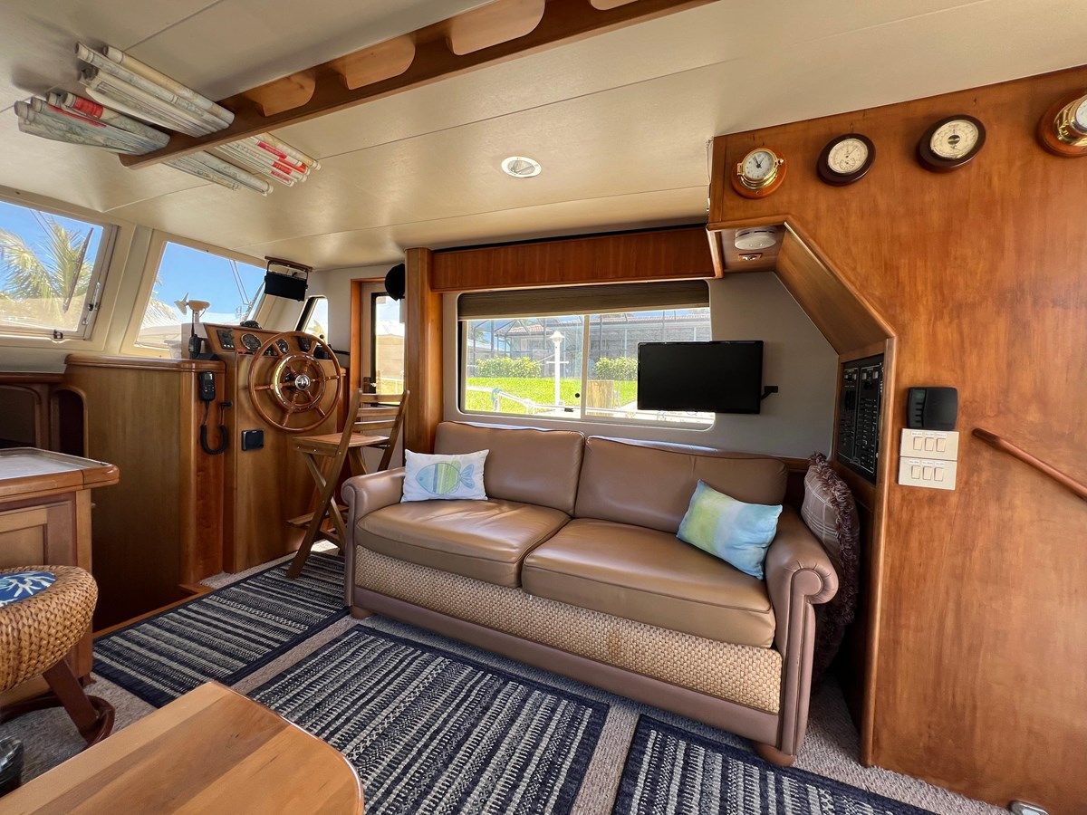 NAUTI DOG - MAINSHIP price