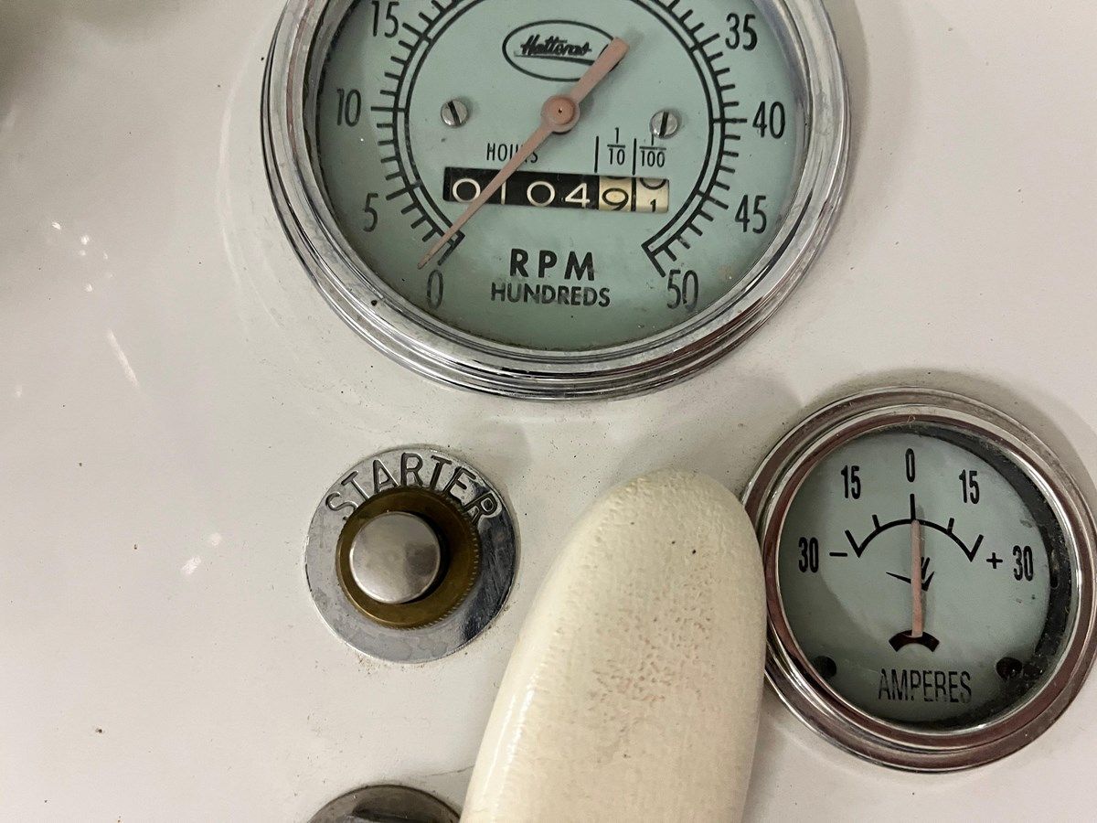 best yacht sales deals 1968 Hatteras Cruiser