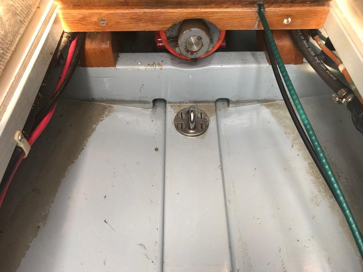 2002 Classic JespersonZimmer Design - CLASSIC BOATS INC yacht sale