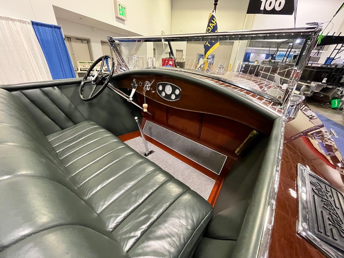 1932 Hacker-Craft Triple cockpit - HACKER CRAFT CO yacht sale