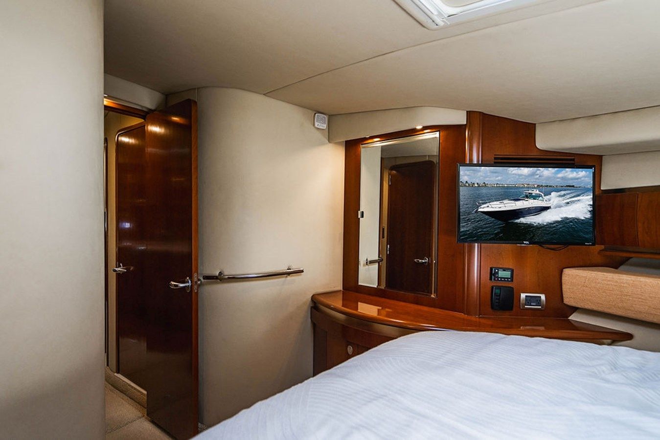 Elusive Sundancer yacht sale