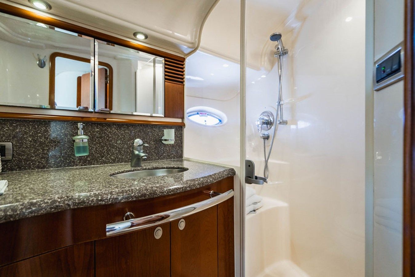 Buy a Elusive at Shestakov Yacht Sales