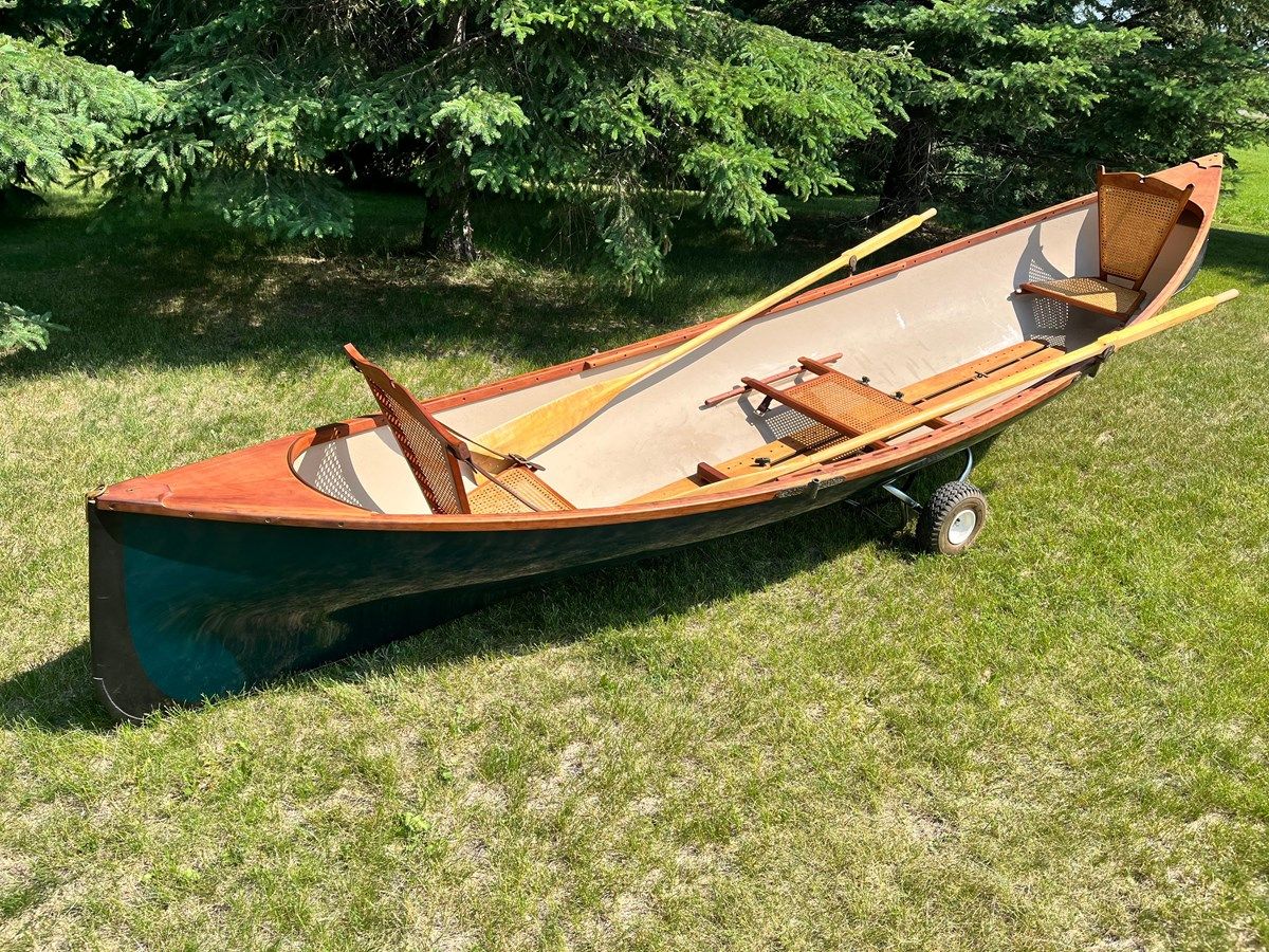 Стоимость яхты 1996 Classic Adirondack Guide Boat Adirondack Guide Boat